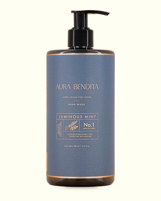 Luminous Mint, jabón líquido para manos de 500 ml de Aura Bendita: frasco sobre fondo marfil