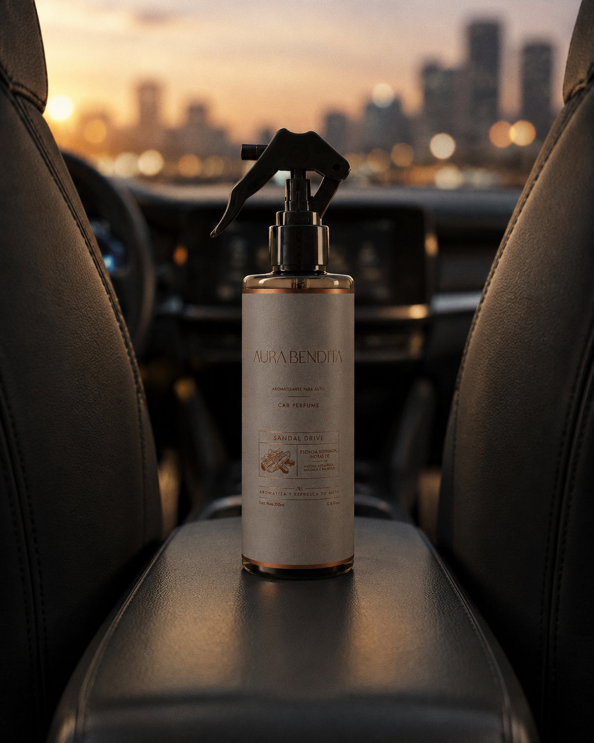 Sandal Drive, aromatizante para auto de 200 ml, dentro del auto